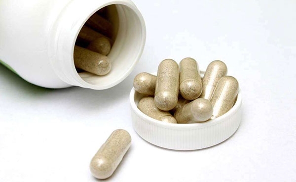 PET塑料（liào）瓶和玻璃瓶相比（bǐ）使用優勢有哪些？